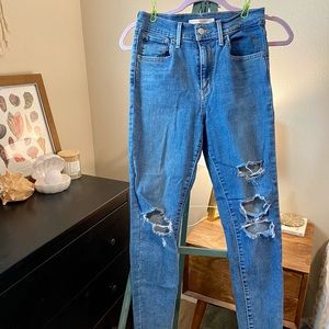 Levi’s High-Waist Stretch Jeans